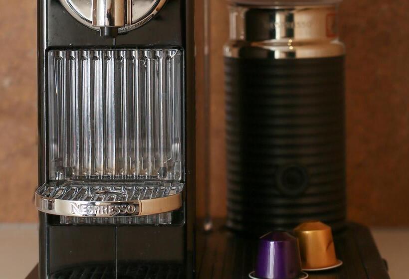 هتل Best Western Plus Hovell Tree Inn