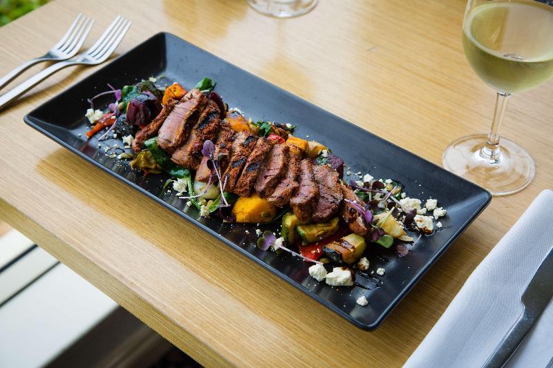 هتل Best Western Plus Hovell Tree Inn