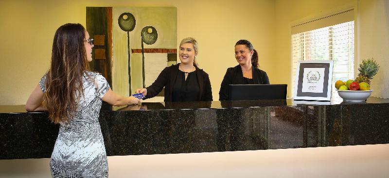 هتل Best Western Plus Hovell Tree Inn