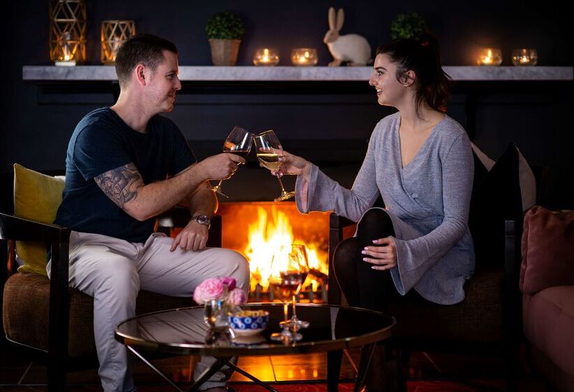 فندق Best Western Sanctuary Inn