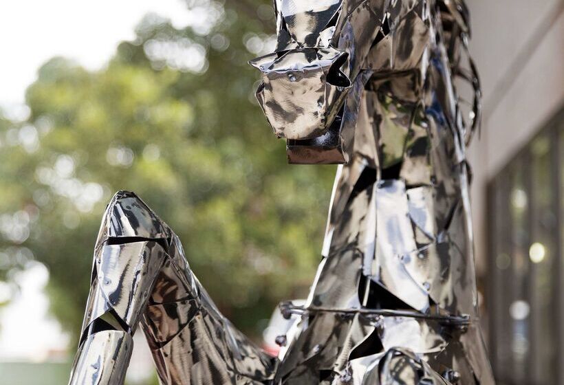 فندق Best Western Sanctuary Inn