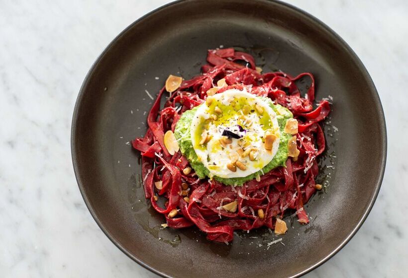 فندق Best Western Sanctuary Inn