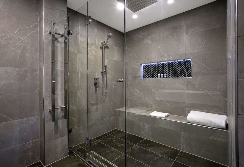 فندق Best Western Sanctuary Inn