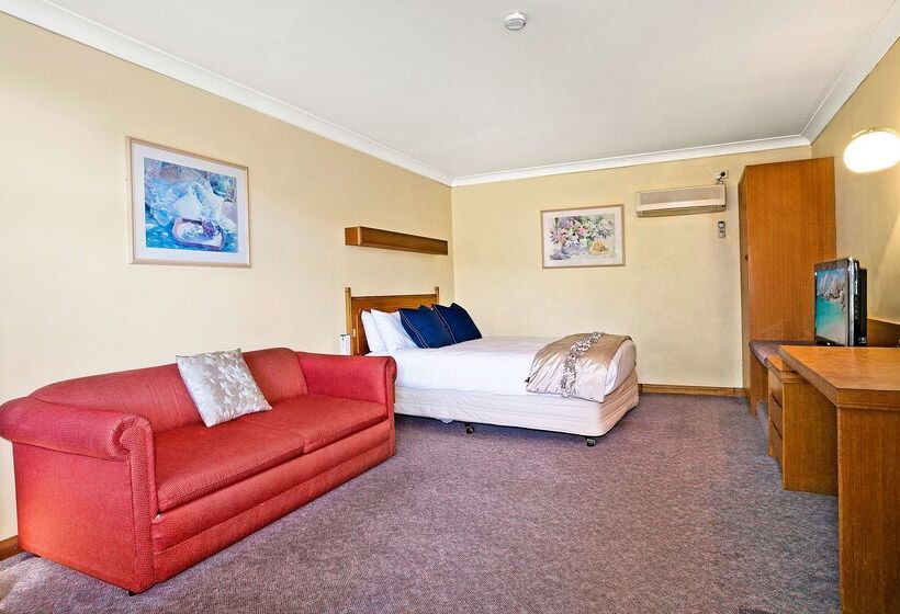 فندق Best Western Sanctuary Inn