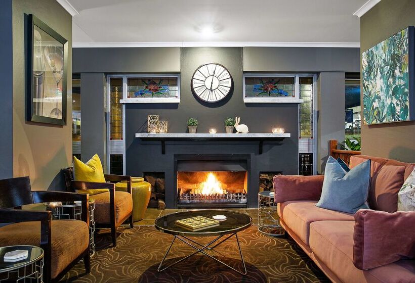 فندق Best Western Sanctuary Inn