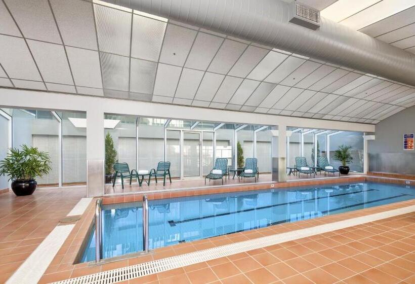 ホテル Clarion Suites Gateway