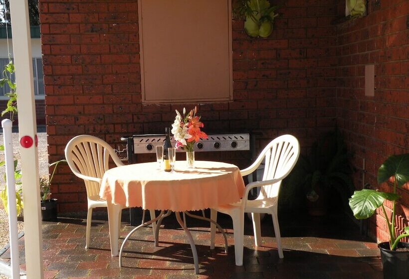 בית מלון כפרי Corowa Motor Inn