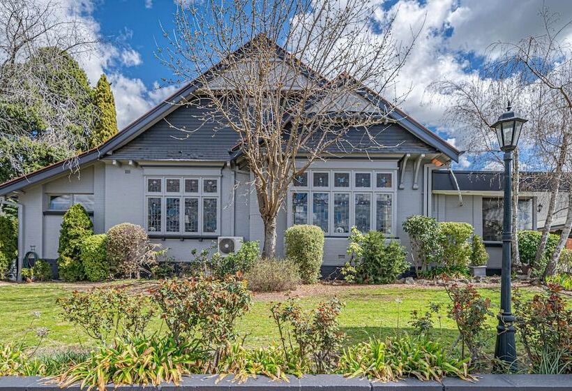 فندق Cotswold Gardens