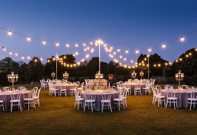 בית מלון כפרי Country Club Tasmania