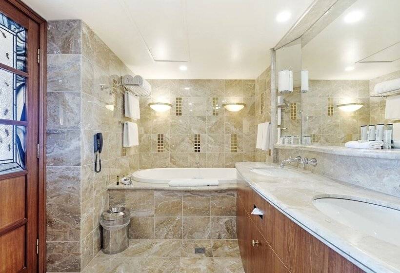 בית מלון כפרי Country Club Tasmania