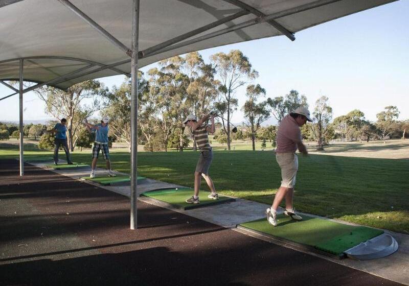 בית מלון כפרי Country Club Tasmania