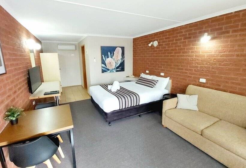 בית מלון כפרי Country Mile Motor Inn