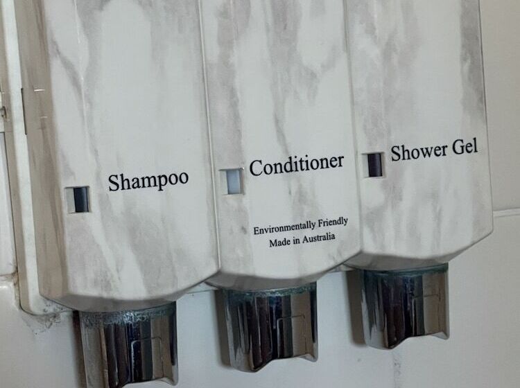 בית מלון כפרי Country Roads Motor Inn