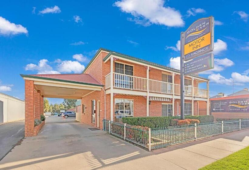 בית מלון כפרי Golden River Motor Inn