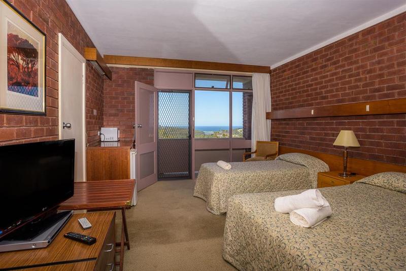 בית מלון כפרי Hillcrest Motor Inn