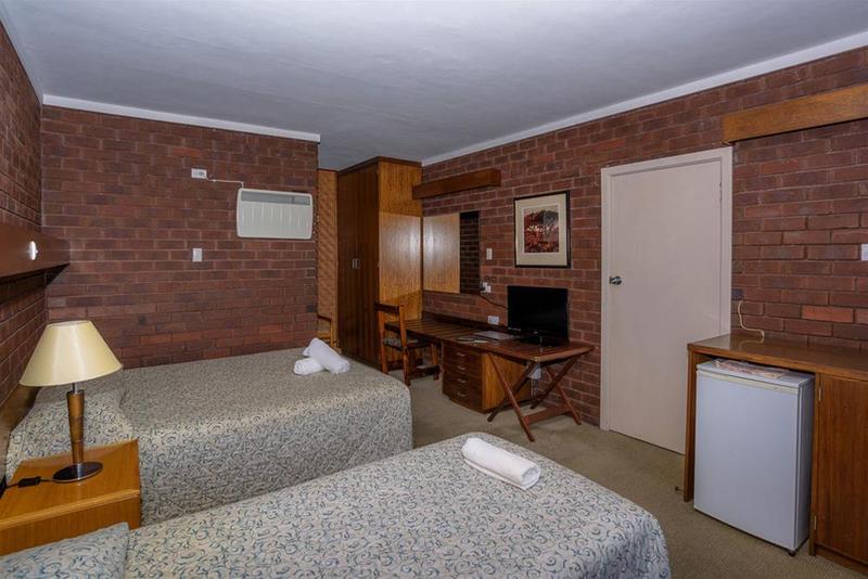 בית מלון כפרי Hillcrest Motor Inn