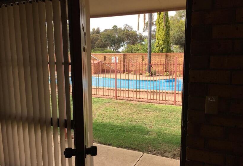 בית מלון כפרי Kadina Gateway Motor Inn