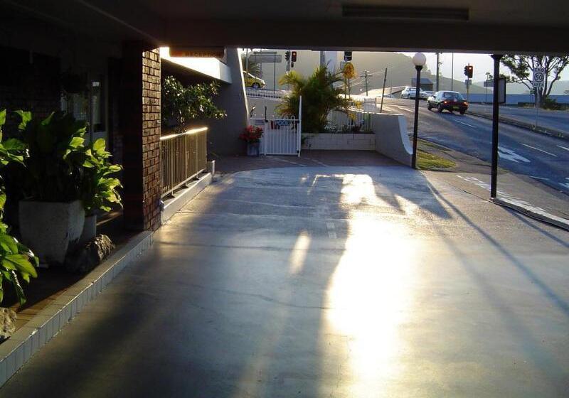 هتل Matador Motor Inn