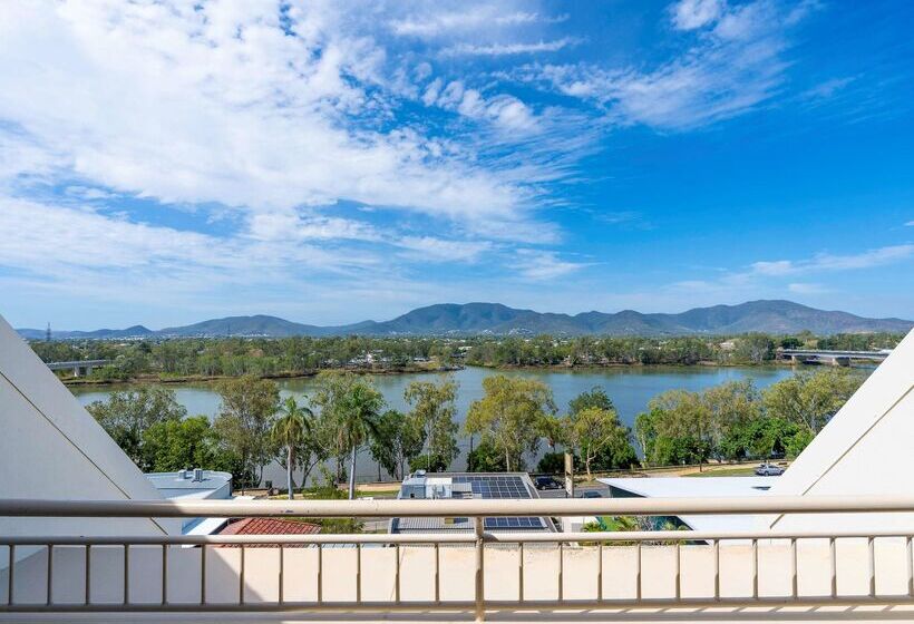 ホテル Mercure Rockhampton