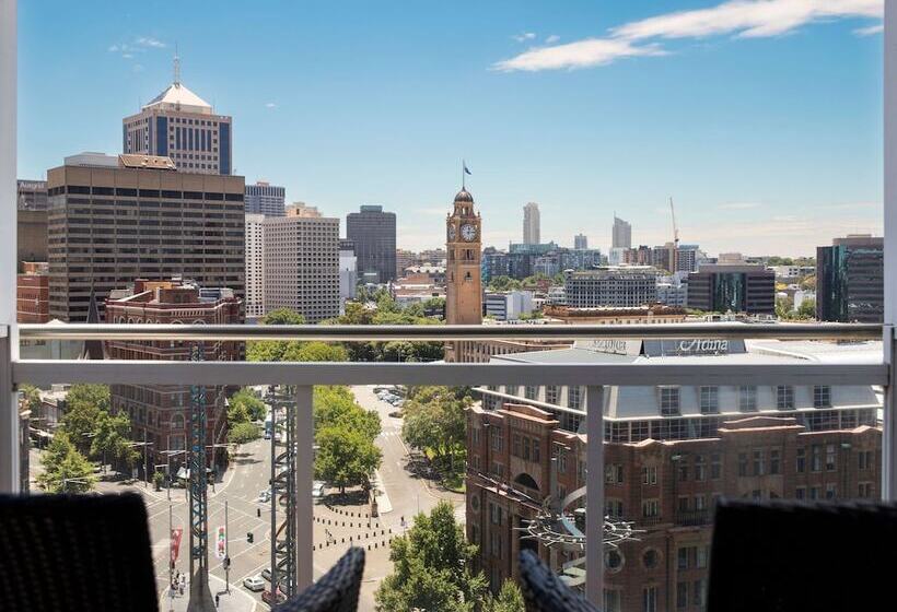 هتل Mercure Sydney