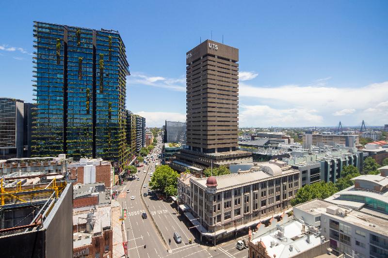 هتل Mercure Sydney