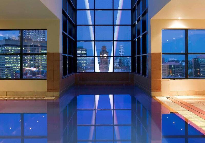 هتل Mercure Sydney