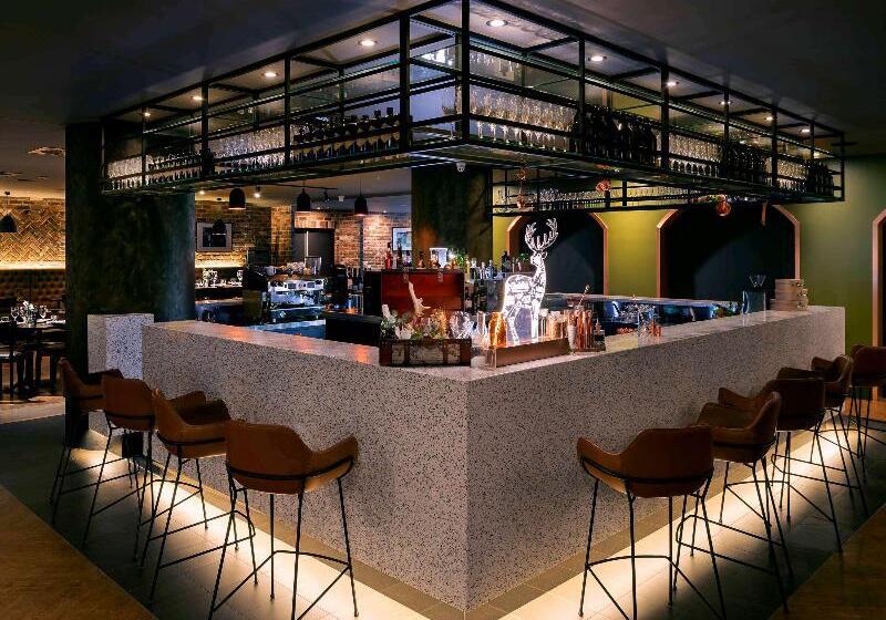 هتل Mercure Sydney