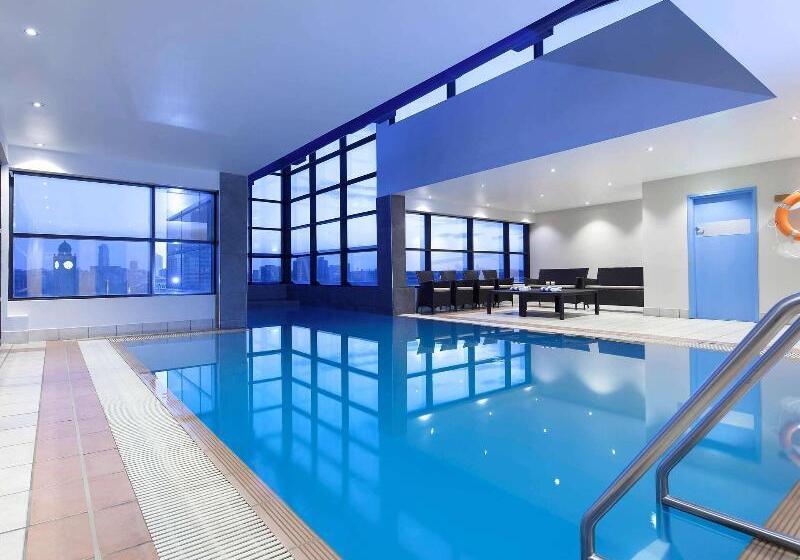 هتل Mercure Sydney