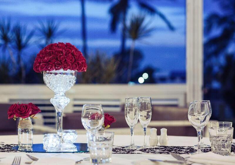 هتل Mercure Townsville