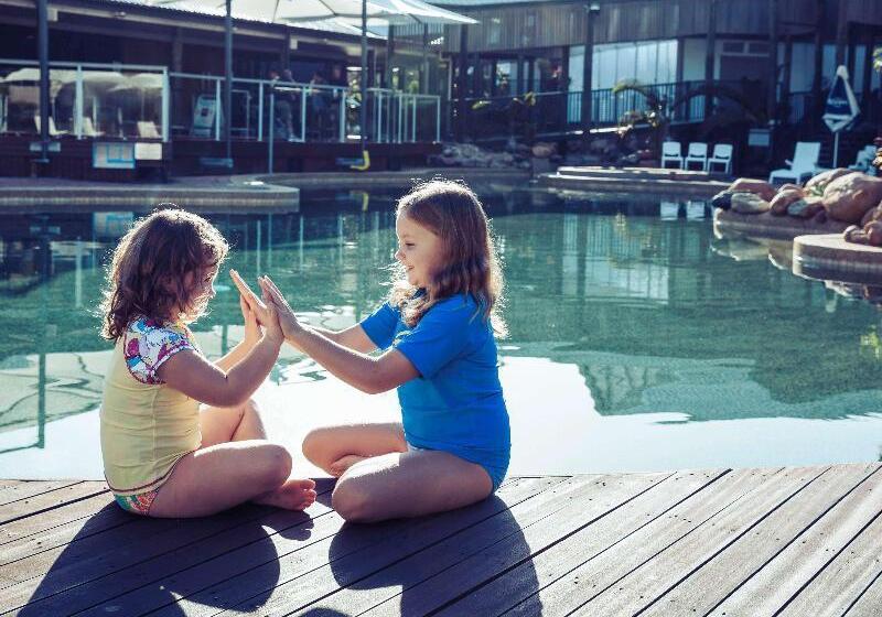 هتل Mercure Townsville