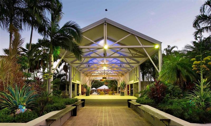 هتل Mercure Townsville