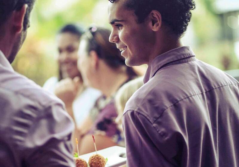 هتل Mercure Townsville