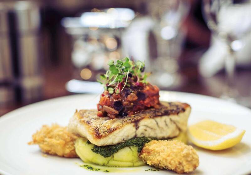 هتل Mercure Townsville