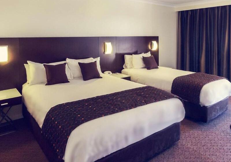 هتل Mercure Wagga Wagga