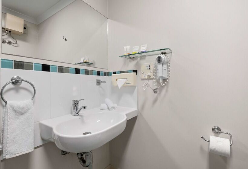 Metro Hotel Perth City