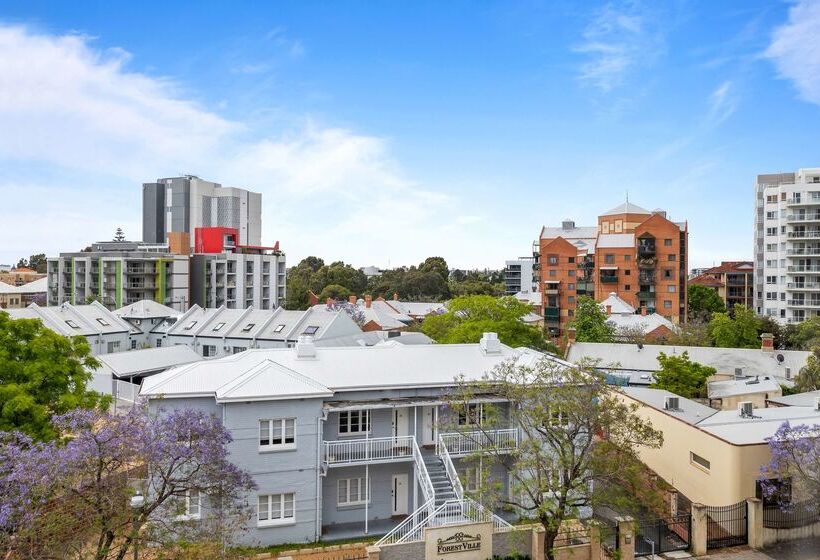 Metro Hotel Perth City