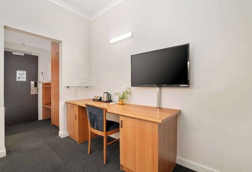 Metro Hotel Perth City