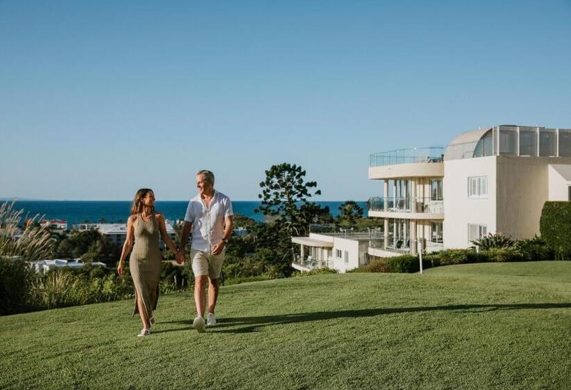 Отель Noosa Crest Resort