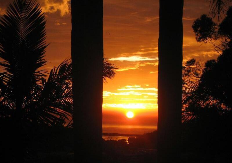 Отель Ocean View Motor Inn Merimbula