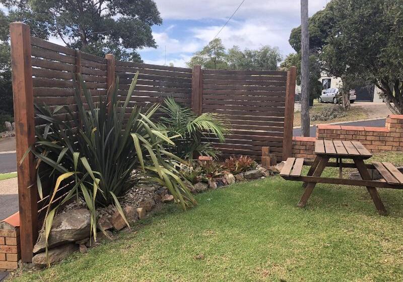 Отель Ocean View Motor Inn Merimbula