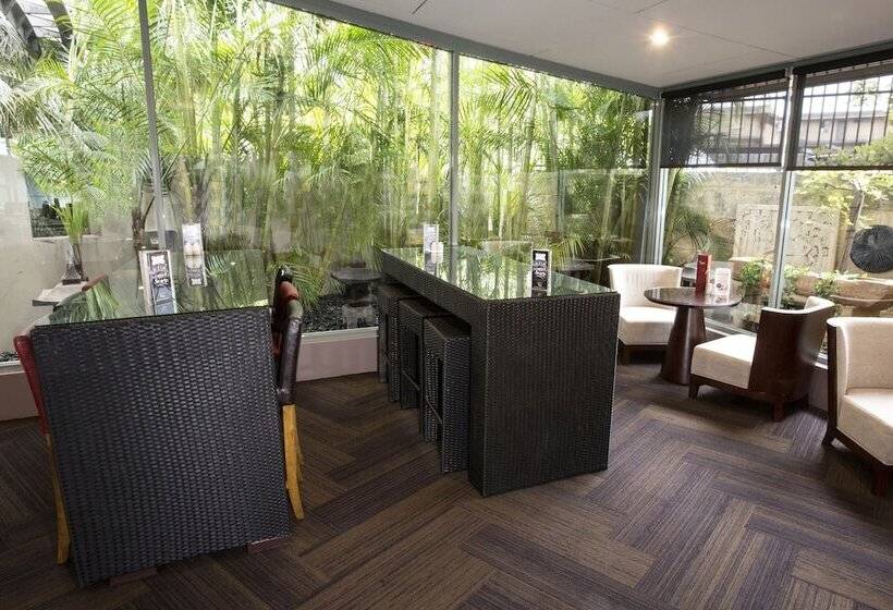 Отель Pagoda Resort & Spa