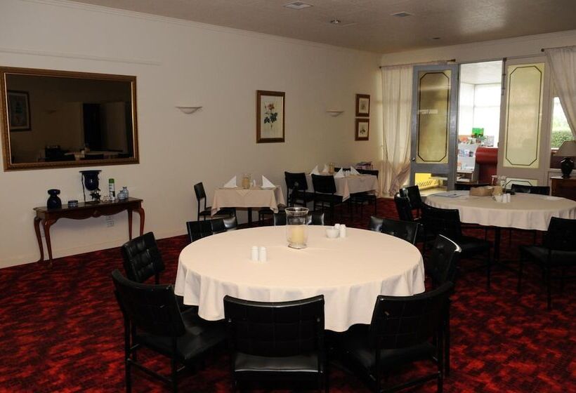 فندق Peninsula Motor Inn