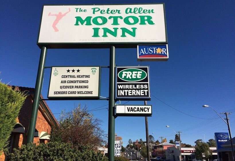 בית מלון כפרי Peter Allen Motor Inn