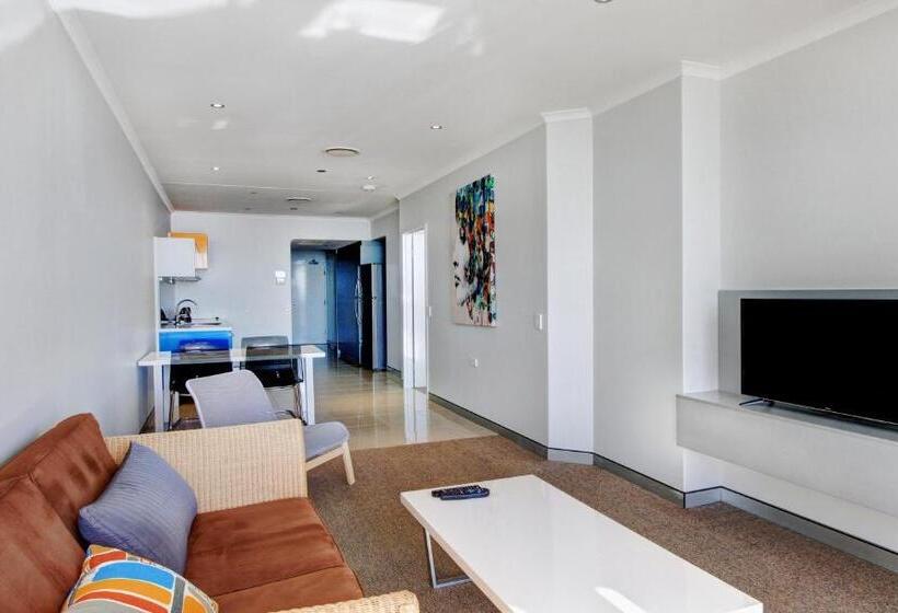 فندق Sandcastle Apartments