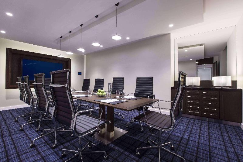 Отель Swissôtel Sydney