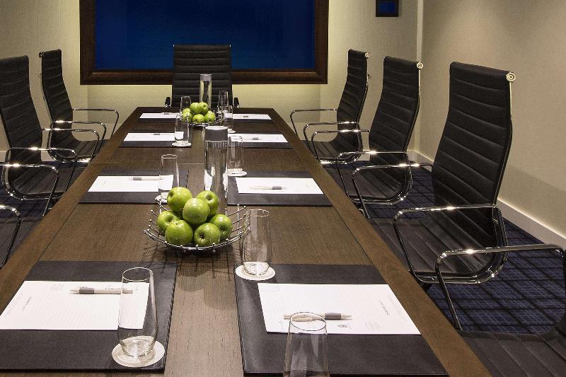 Отель Swissôtel Sydney