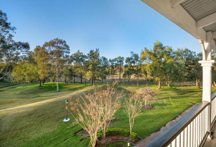 هتل The Convent Hunter Valley