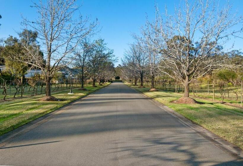 فندق The Convent Hunter Valley