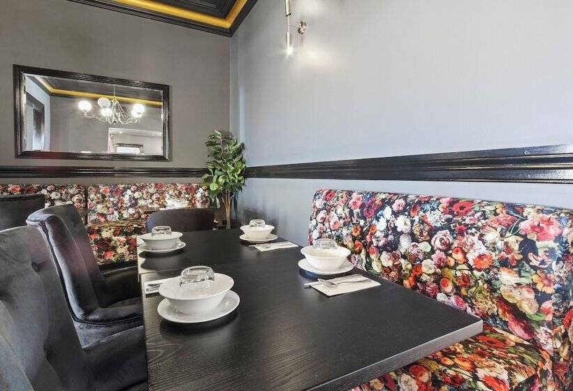 בית מלון כפרי The Riversleigh