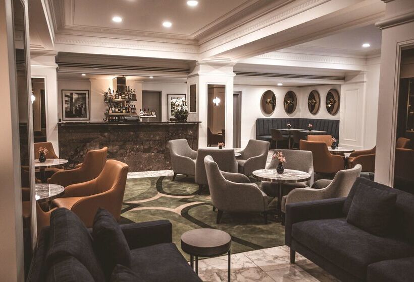 The Savoy Hotel On Little Collins Melbourne